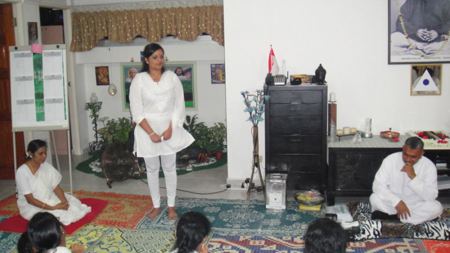 24 Mei Ganaselvi Shamini Kalidas Sharing her Experience and Value of Meditation